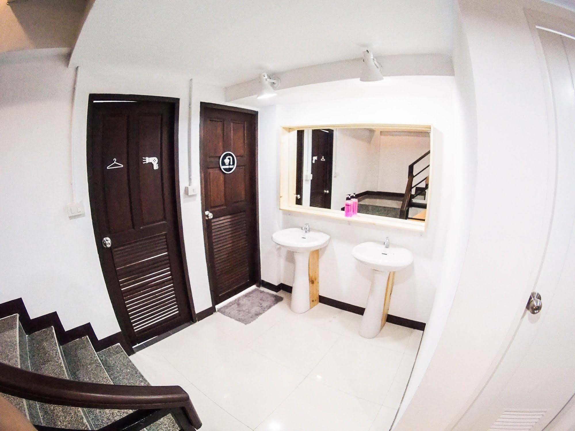 The Better Hostel Чиангмай Экстерьер фото